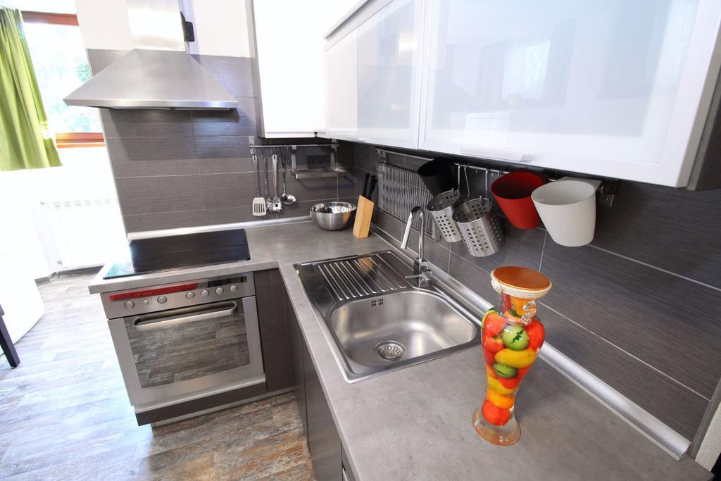 Apartments Nevija Ровин Екстериор снимка