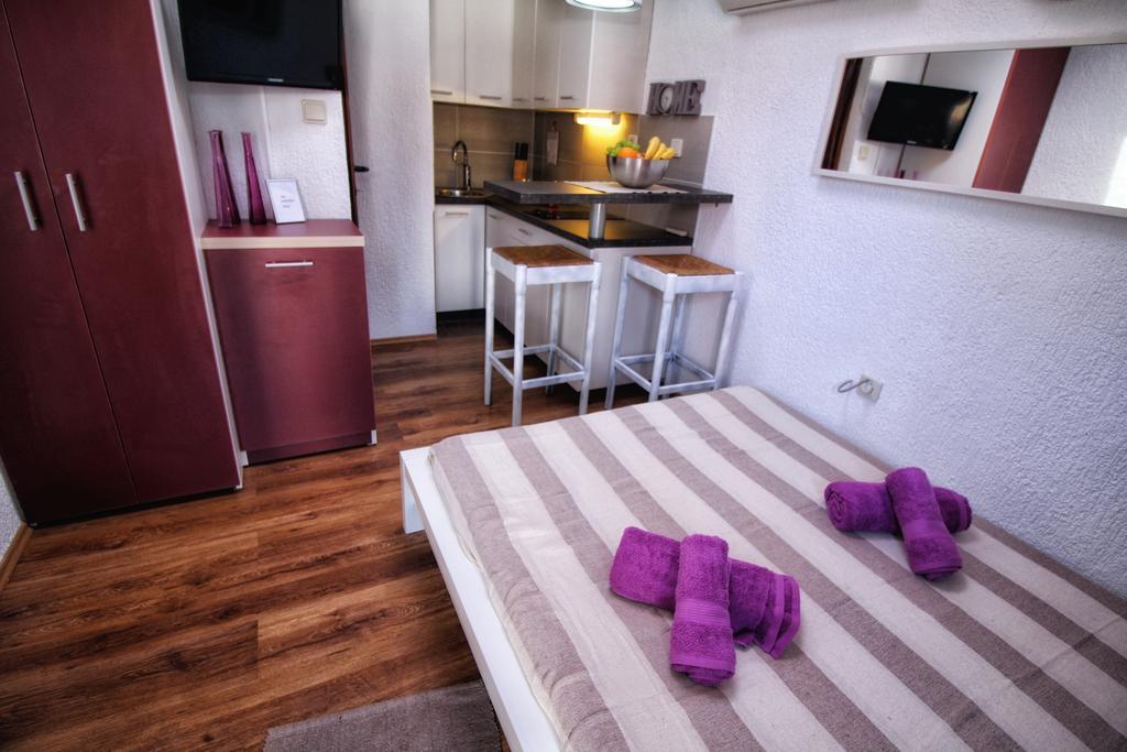 Apartments Nevija Ровин Екстериор снимка